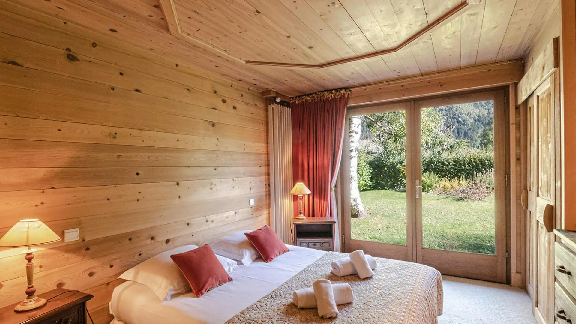 Chalet Authentique Pres De Chamonix Avec Jardin Et Parking - Fr-1-343-182 0*,  France